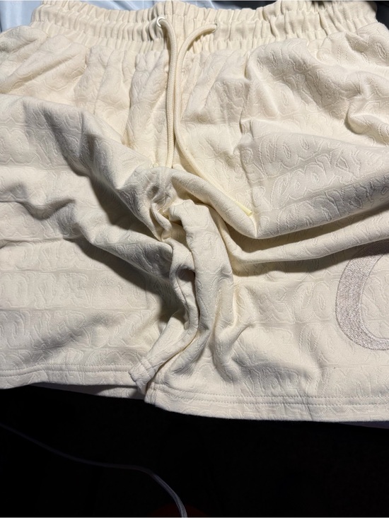 Cookies Other - Cookies brand M Cream Textured Drawstring Shorts